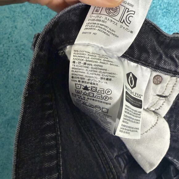 Levi's Premium Wedgie Jeans Womens 24 Button Fly Gray High Rise Denim Raw Hem - Picture 15 of 16